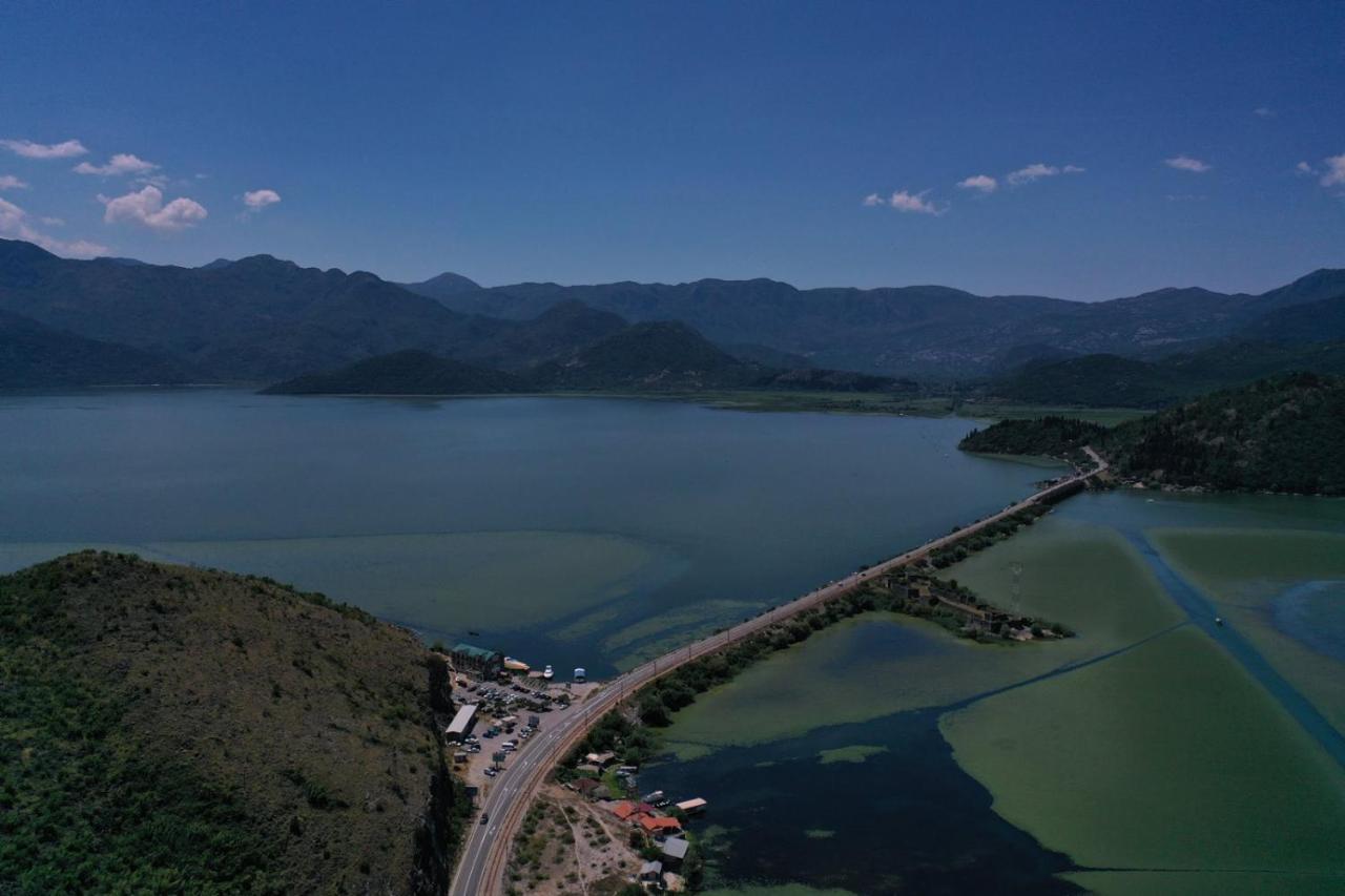 Lake House Buric Vranjina Екстериор снимка