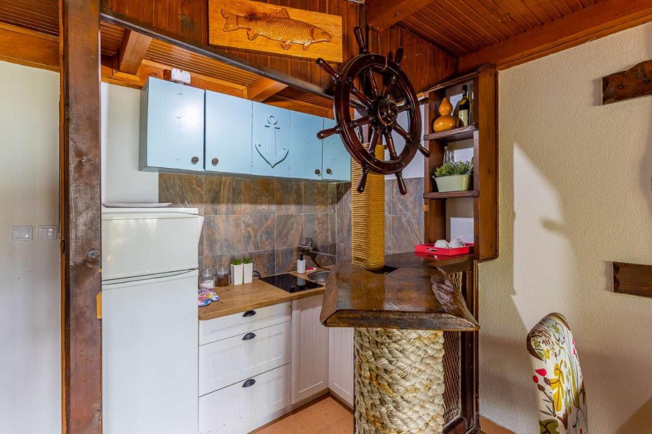Lake House Buric Vranjina Екстериор снимка